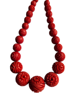 Load image into Gallery viewer, 1940s Red Celluloid Flower Necklace
