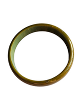 Load image into Gallery viewer, 1940s Pear Green Marbled Bakelite Bangle
