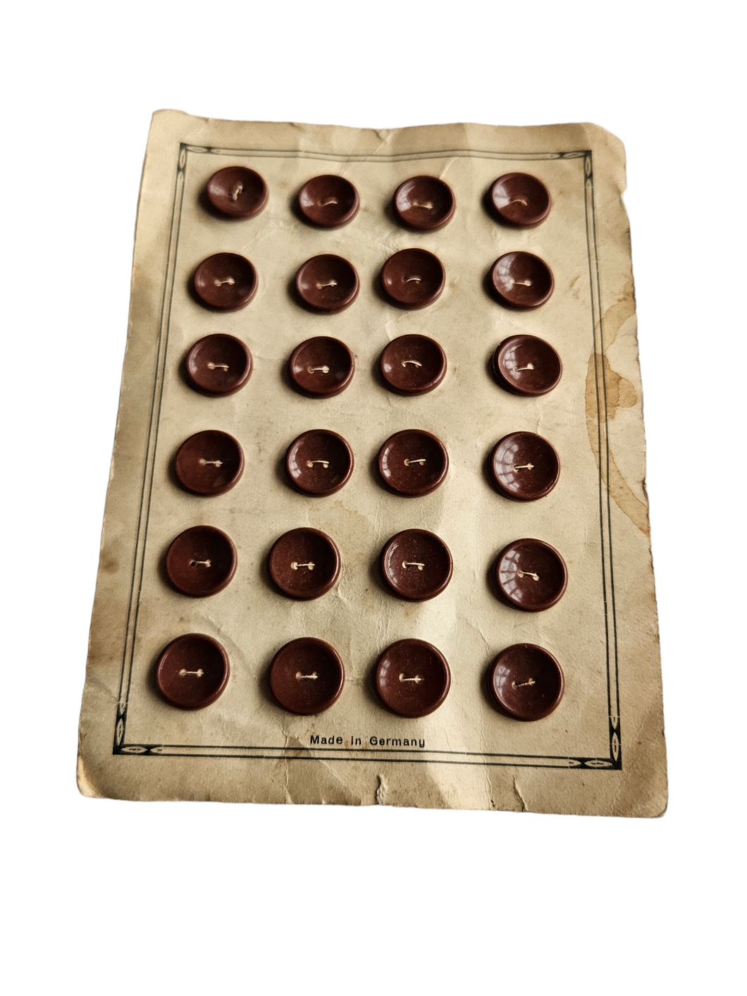 1940s Deadstock Carded Brown Buttons