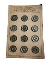 Load image into Gallery viewer, 1940s Deadstock Carded Pearly Grey Buttons
