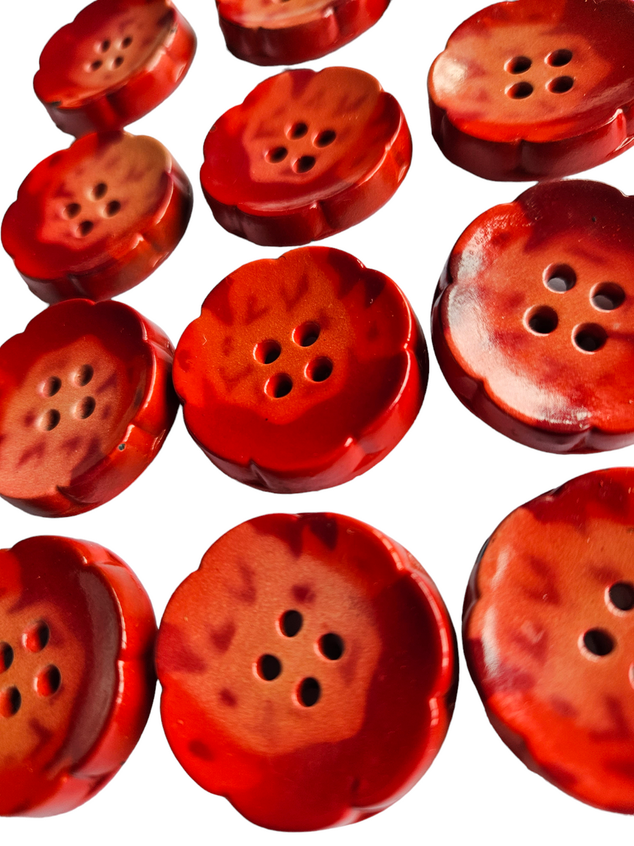 Yam Buttons 1940s Chunky Peach/Red Marbled Flower Buttons – Lucy Amelia's Vintage