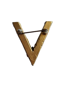 1940s World War Two V For Victory Barbola Brooch