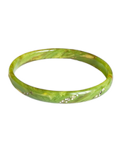 Load image into Gallery viewer, 1930s Art Deco Marbled Green Upper Arm Bangle
