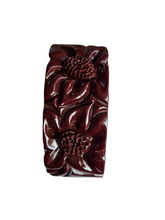 Load image into Gallery viewer, 1940s Deep Burgundy Carved Bakelite Clamper Bangle
