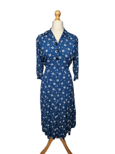 Load image into Gallery viewer, 1940s Dark Teal Square and Spot Print Dress
