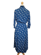 Load image into Gallery viewer, 1940s Dark Teal Square and Spot Print Dress
