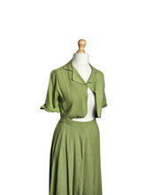 Load image into Gallery viewer, 1940s Dark Chartreuse Summer Suit
