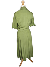 Load image into Gallery viewer, 1940s Dark Chartreuse Summer Suit
