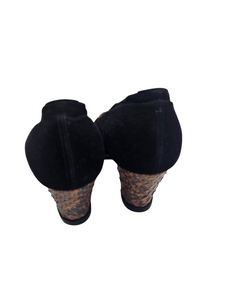 1940s Black Suede and Brown Snakeskin Platform Court Shoes
