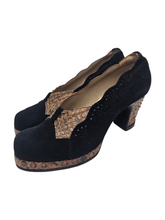 Load image into Gallery viewer, 1940s Black Suede and Brown Snakeskin Platform Court Shoes
