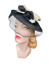 Load image into Gallery viewer, 1940s Black and Cream Straw/Raffia Tilt Hat
