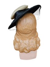 Load image into Gallery viewer, 1940s Black and Cream Straw/Raffia Tilt Hat
