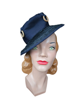 Load image into Gallery viewer, 1940s Navy Blue Raffia Tilt Hat With Wood Rings
