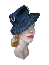 Load image into Gallery viewer, 1940s Navy Blue Raffia Tilt Hat With Wood Rings
