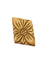 Load image into Gallery viewer, 1940s Dark Cream Carved Bakelite Flower Dress Clip
