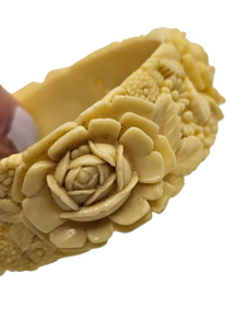 1940s Chunky Celluloid Rose Bangle
