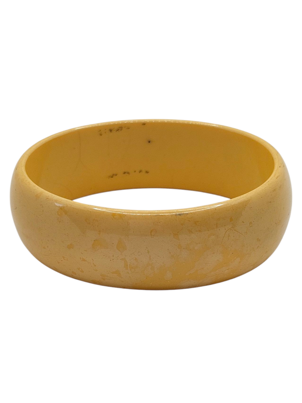 1940s Beige/Yellow Mottled Bakelite Egg Bangle