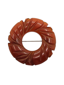 1940s Rust Bakelite Carved Circle Brooch