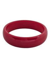Load image into Gallery viewer, 1940s Chunky Red Bakelite Bangle
