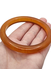 Load image into Gallery viewer, 1940s Red/Orange Marbled Bakelite Bangle
