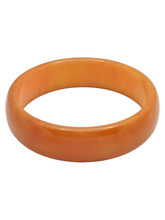 Load image into Gallery viewer, 1940s Orange Marbled Bakelite Bangle
