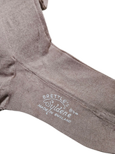 Load image into Gallery viewer, 1940s Beige Stockings 8.5
