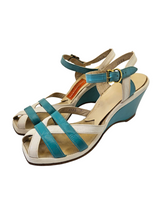 Load image into Gallery viewer, 1940s Rare Blue and White Strappy Sandals
