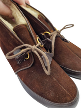 Load image into Gallery viewer, 1940s Brown Suede Fur Lined Lace Up Boots
