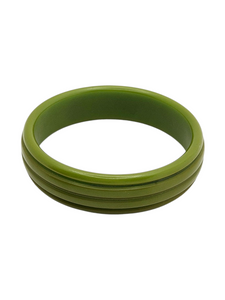 1940s Green Ribbed Bakelite Bangle
