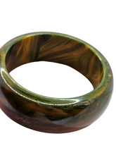 Load image into Gallery viewer, 1940s MEGA Orange and Green Marbled Chunky Bangle
