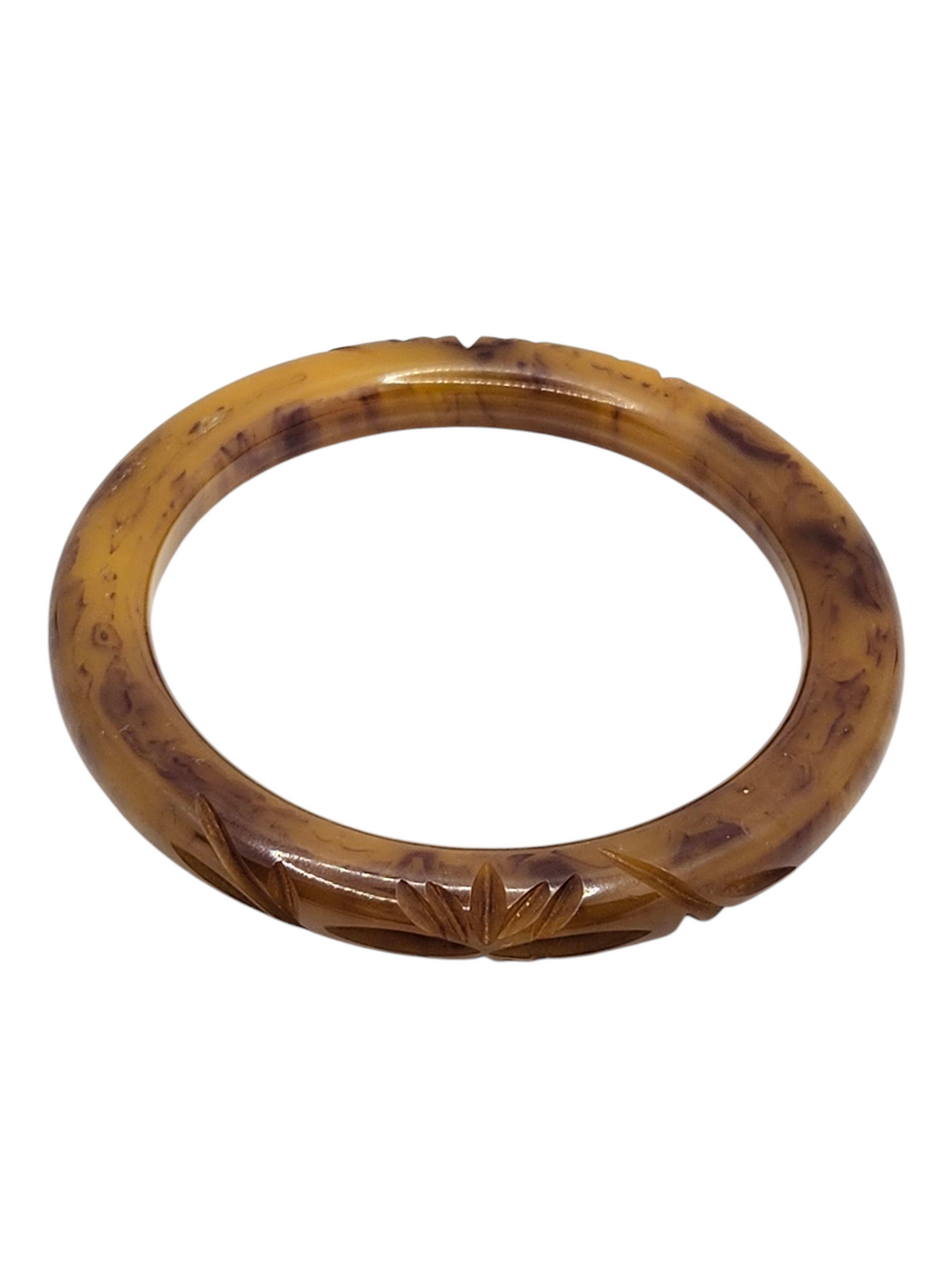 1940s Caramel and Chocolate Carved Bakelite Bangle