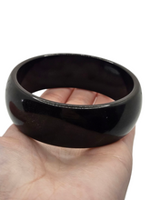 Load image into Gallery viewer, 1940s Chunky Dark Green Bakelite Bangle
