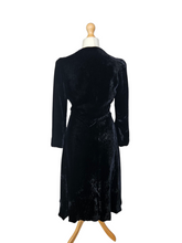 Load image into Gallery viewer, 1930s Black Soft Velvet Fit and Flare Coat
