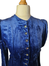 Load image into Gallery viewer, Edwardian Rare Blue Velvet Balloon Sleeve Long Coat

