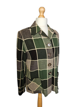 Load image into Gallery viewer, 1940s Green, Beige and Brown Pendleton Jacket
