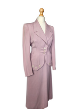 Load image into Gallery viewer, 1940s Rare Lilac/Dusky Pink Button Detail Suit
