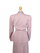 Load image into Gallery viewer, 1940s Rare Lilac/Dusky Pink Button Detail Suit
