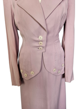 Load image into Gallery viewer, 1940s Rare Lilac/Dusky Pink Button Detail Suit
