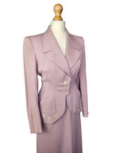 Load image into Gallery viewer, 1940s Rare Lilac/Dusky Pink Button Detail Suit
