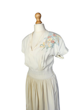 Load image into Gallery viewer, 1940s Cream Handpainted Flower Dress

