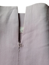 Load image into Gallery viewer, 1940s Rare Lilac/Dusky Pink Button Detail Suit
