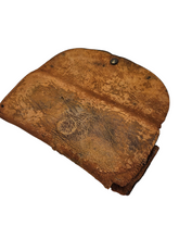 Load image into Gallery viewer, 1940s Egg Shape Yellow Sunglasses With Original Case
