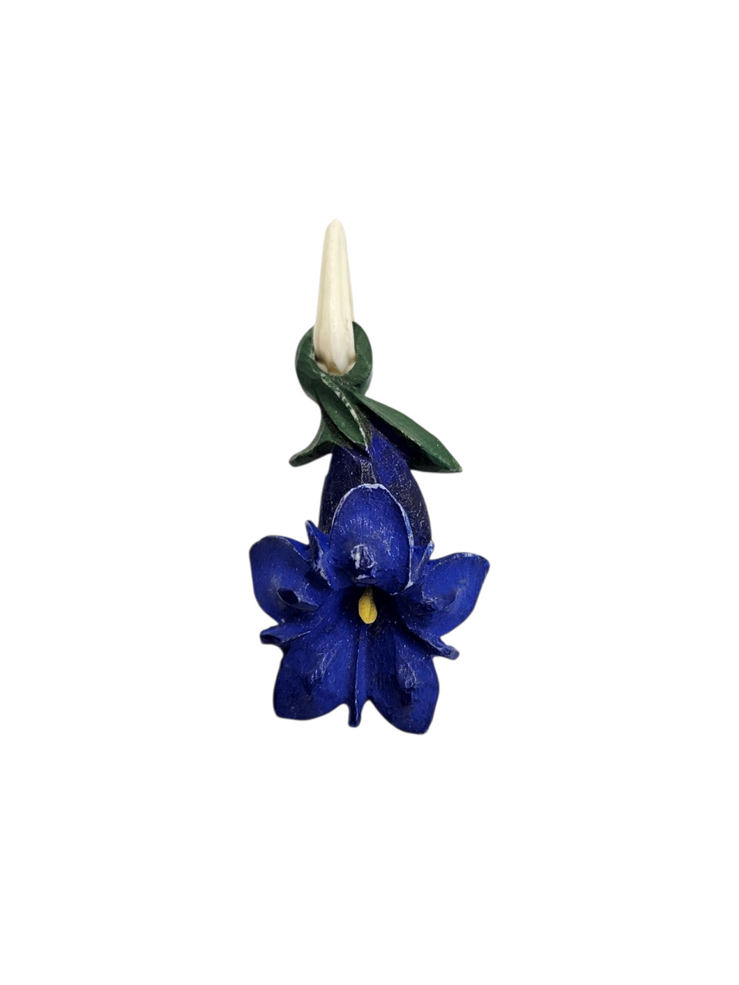 1940s Carved Alpine Drop/Pendant