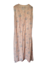 Load image into Gallery viewer, 1940s Pink Floral Nightdress
