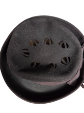 Load image into Gallery viewer, 1940s Brown Felt Cut Out Hat With Orange Feather
