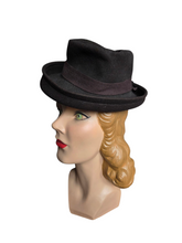 Load image into Gallery viewer, 1940s Brown Felt Cut Out Hat With Orange Feather
