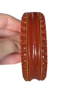 1940s Dark Caramel Carved Bakelite Clamper