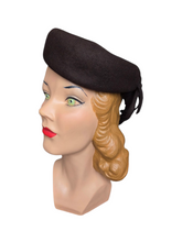 Load image into Gallery viewer, 1940s Chocolate Brown Tilt Hat With Decorative Band

