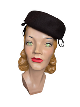 Load image into Gallery viewer, 1940s Chocolate Brown Tilt Hat With Decorative Band
