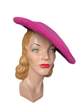 Load image into Gallery viewer, 1940s/1950s Bright Pink Halo Hat
